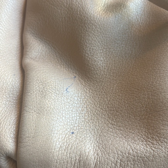 Coach Salmon color Handbag with Multiple Large Pockets No K1380-27859 - Picture 9 of 9